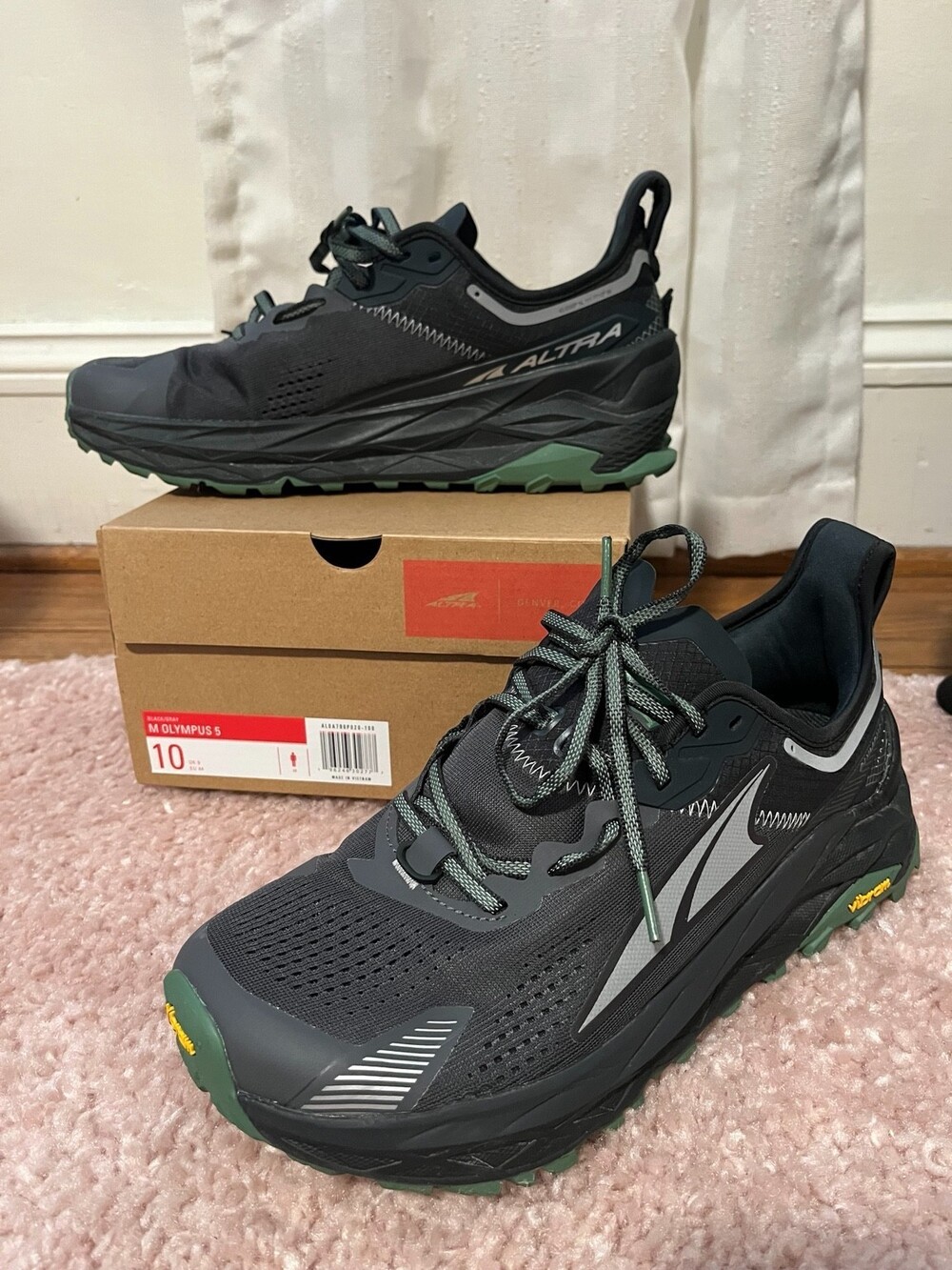 Altra Olympus 5 Mens Trail Running Shoes Black Gray Green Vibram Size 10